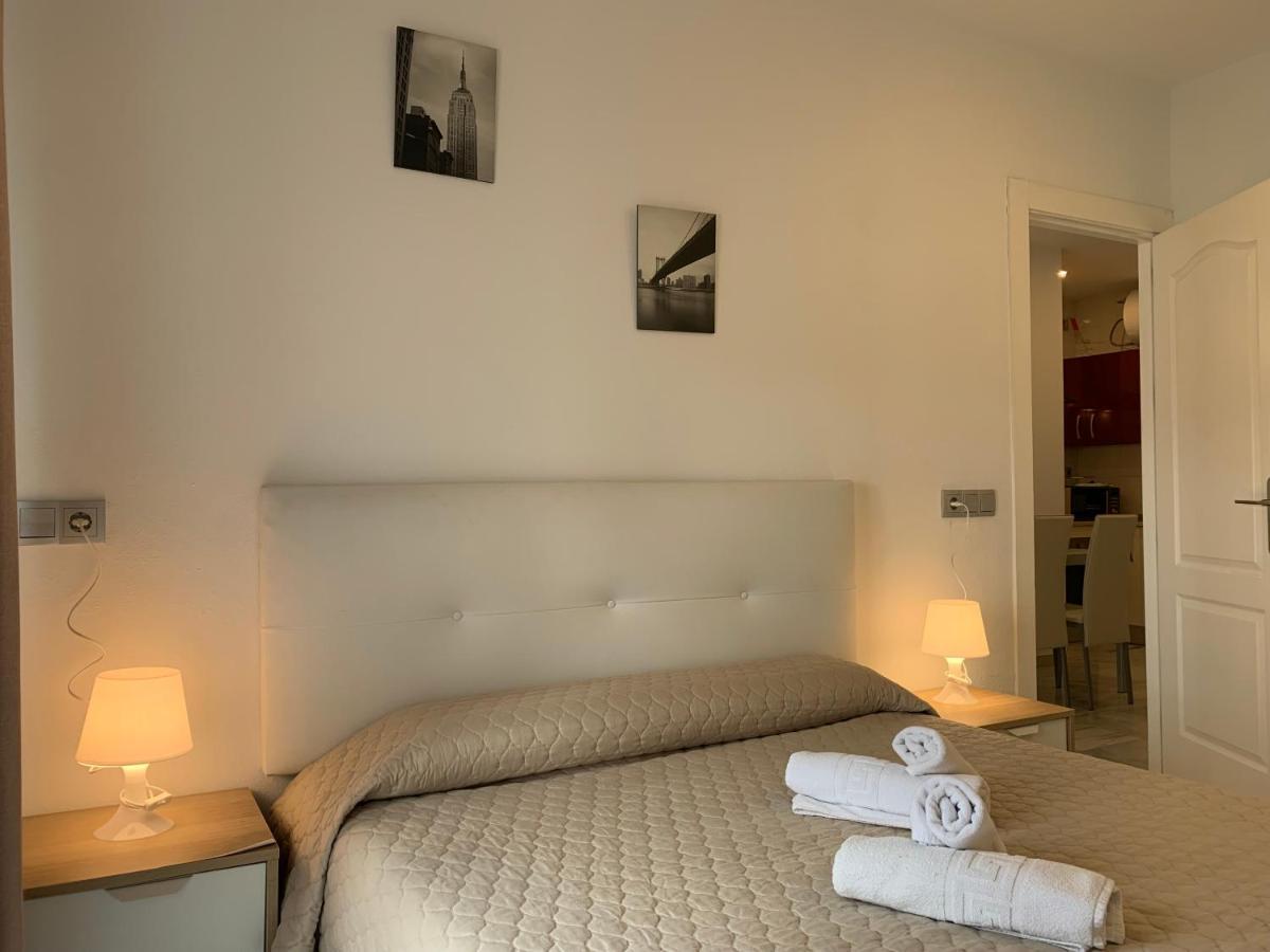 Apartamentos Las Rosas De Capistrano Nerja Dış mekan fotoğraf