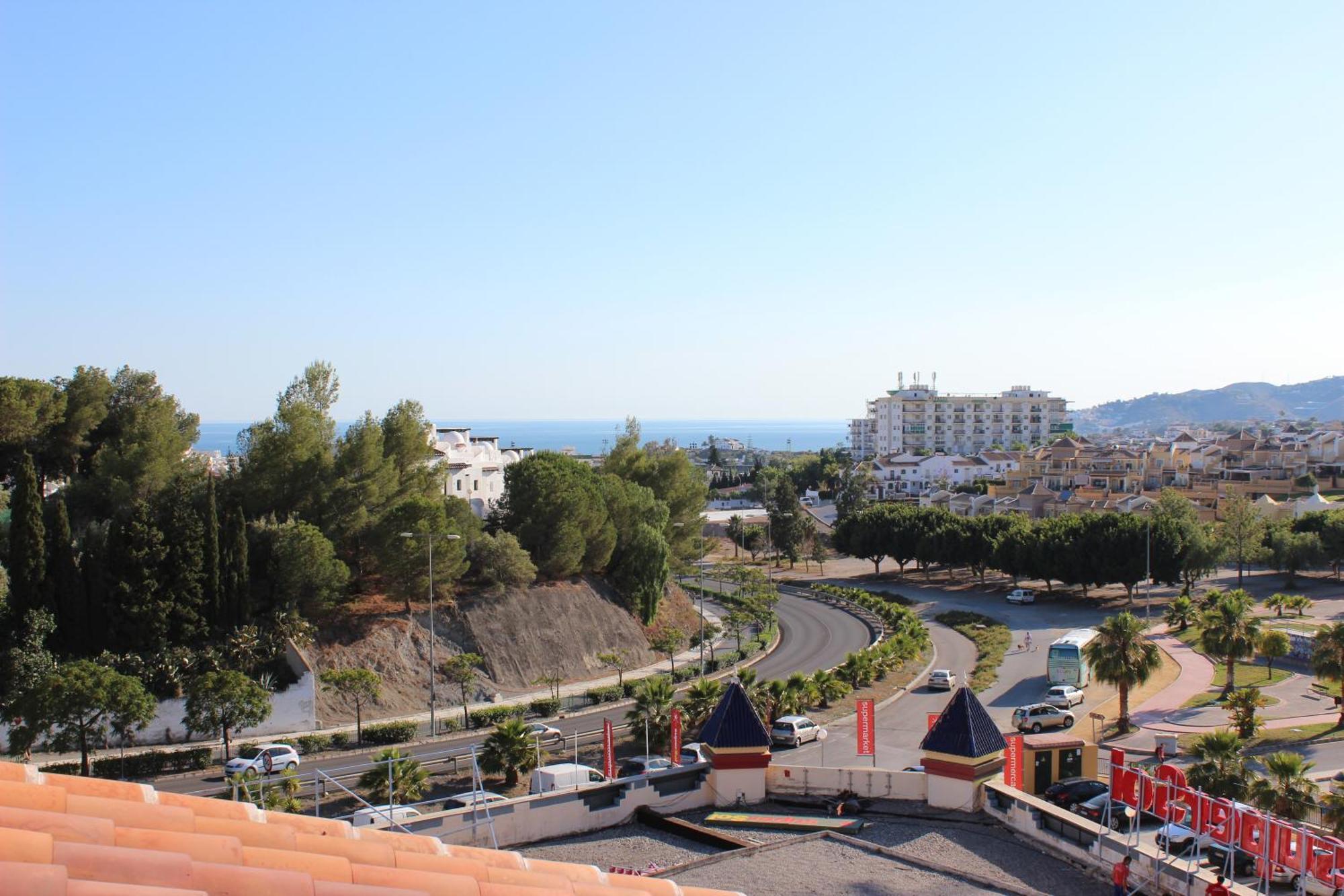 Apartamentos Las Rosas De Capistrano Nerja Dış mekan fotoğraf