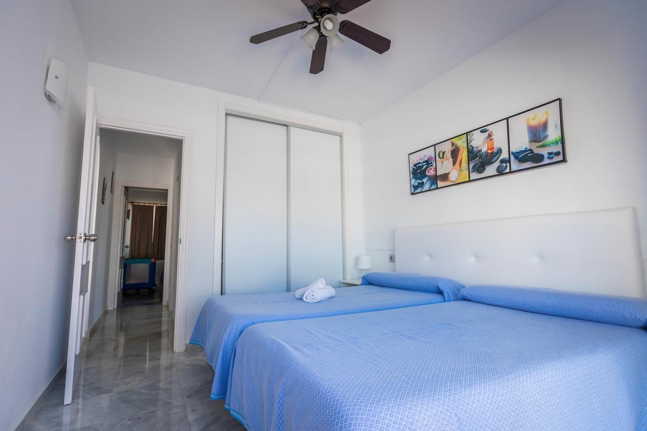 Apartamentos Las Rosas De Capistrano Nerja Dış mekan fotoğraf